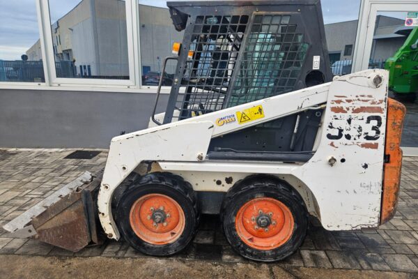 BOBCAT 553